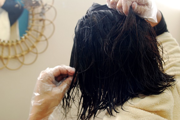 自宅カラーで傷まないヘアカラー剤はどのタイプか美容師が解説します Crest